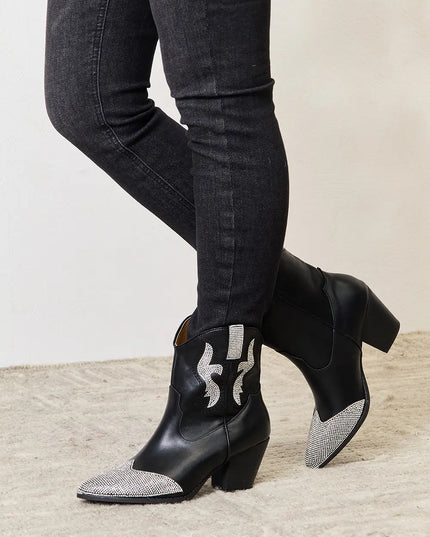 East Lion Corp Rhinestone Pointed Boots