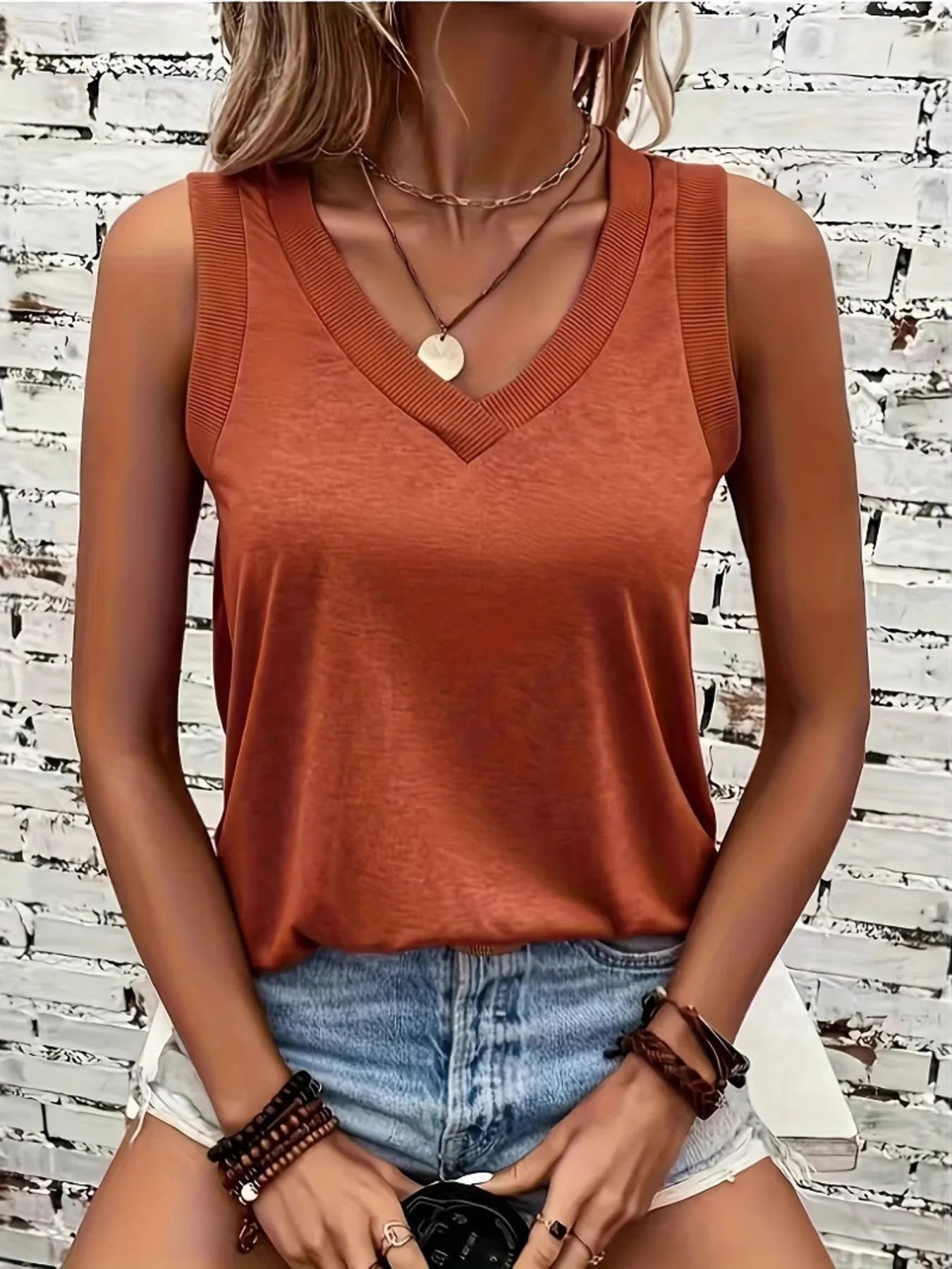 V-Neck Tank Orange