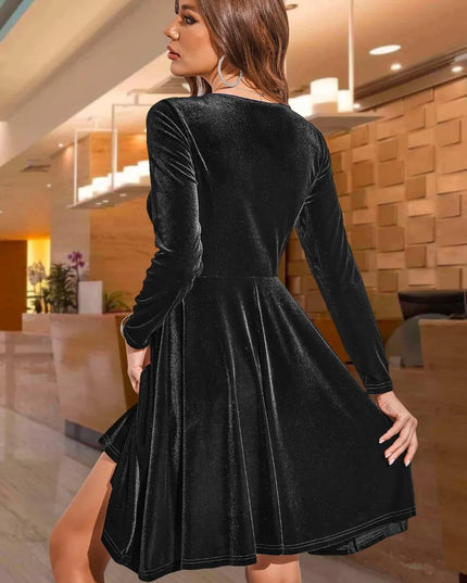 Round Neck Long Sleeve Knee Length Dress
