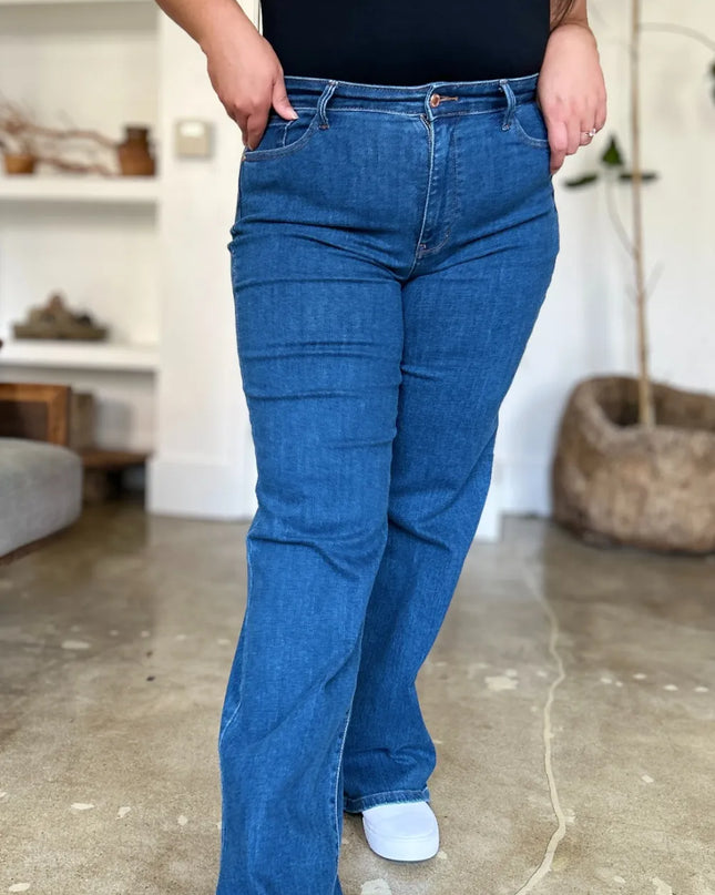 Judy Blue Full Size High Rise Straight Jeans