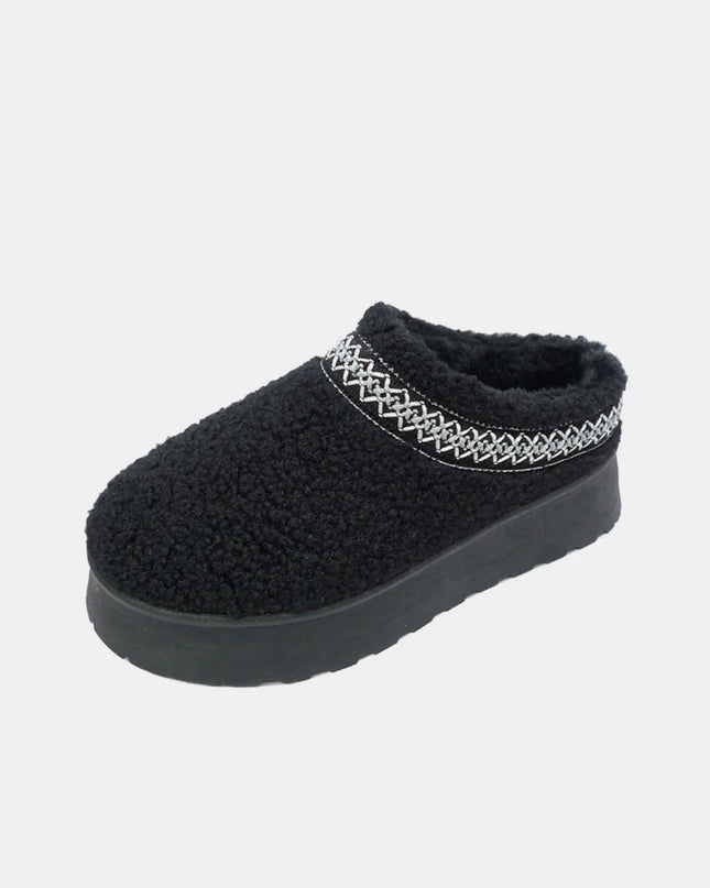 WILD DIVA Embroidered Trim Platform Sherpa Boots