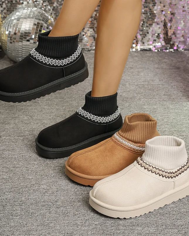 Round Toe Platform Boots