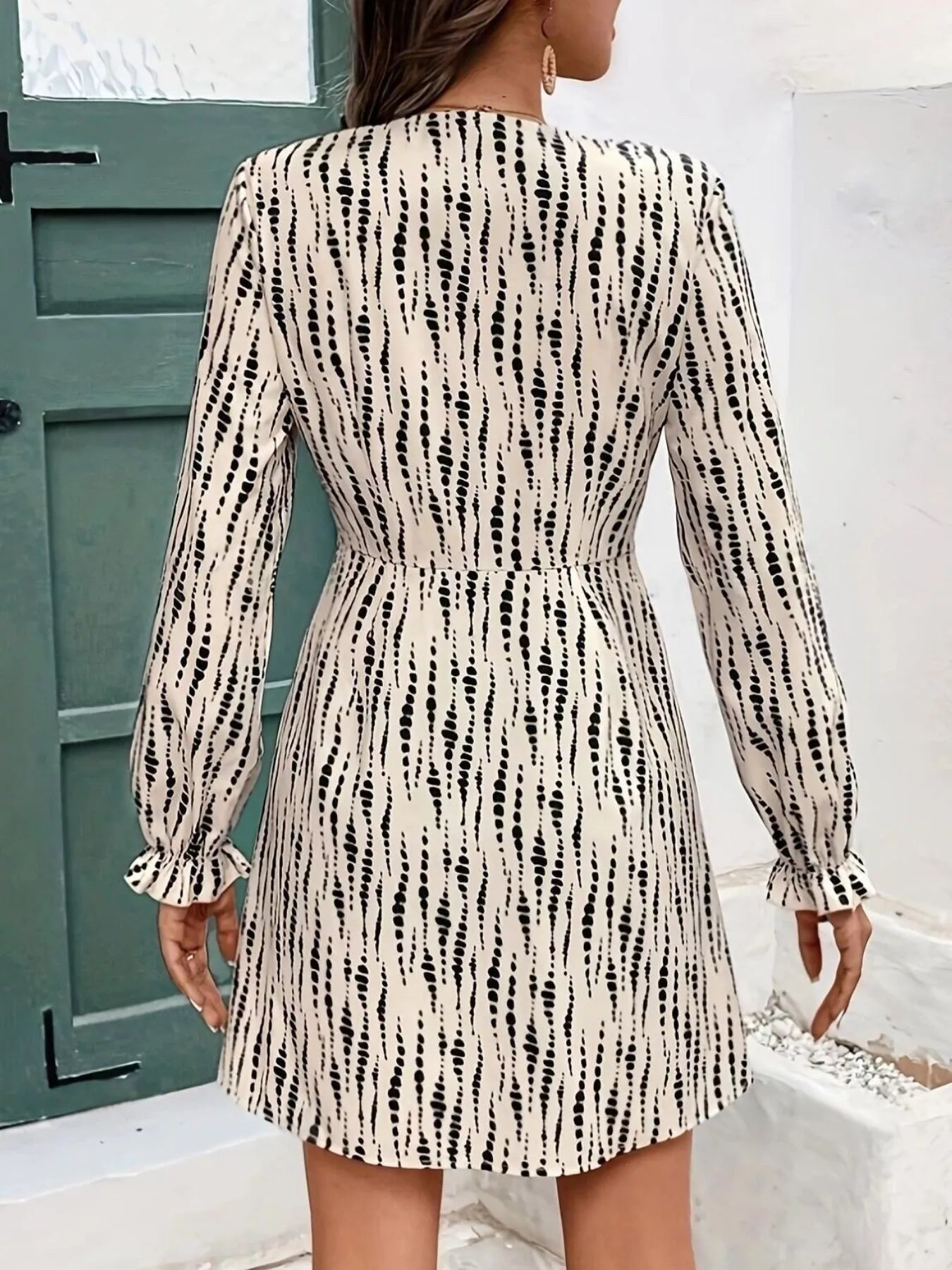 Button Front Flounce Sleeve Dress