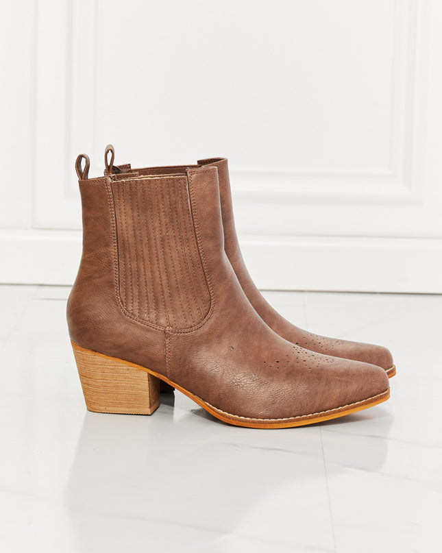 MMShoes Love the Journey Stacked Heel Chelsea Boot in Chestnut