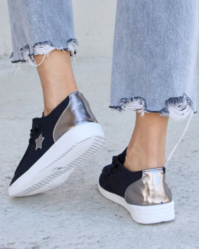 Forever Link Star Lace-Up Flat Sneakers