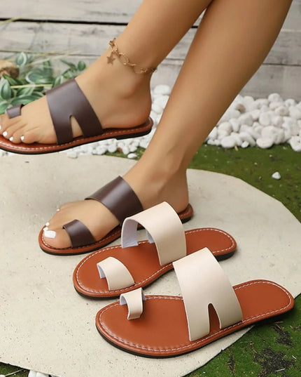 Toe Loop Flat Sandals