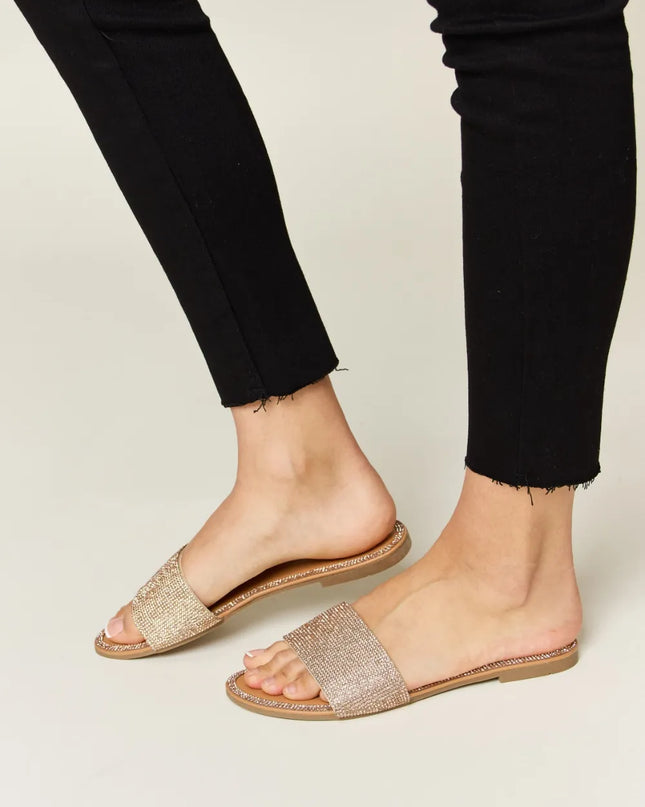 WILD DIVA Rhinestone Open Toe Flat Sandals 