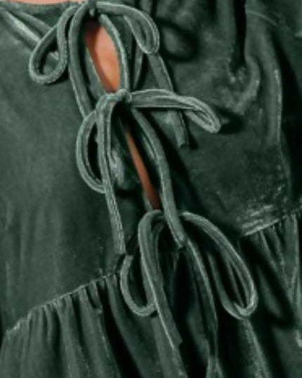 SO ME Spaghetti Strap Front Tie Velvet Holiday Blouse