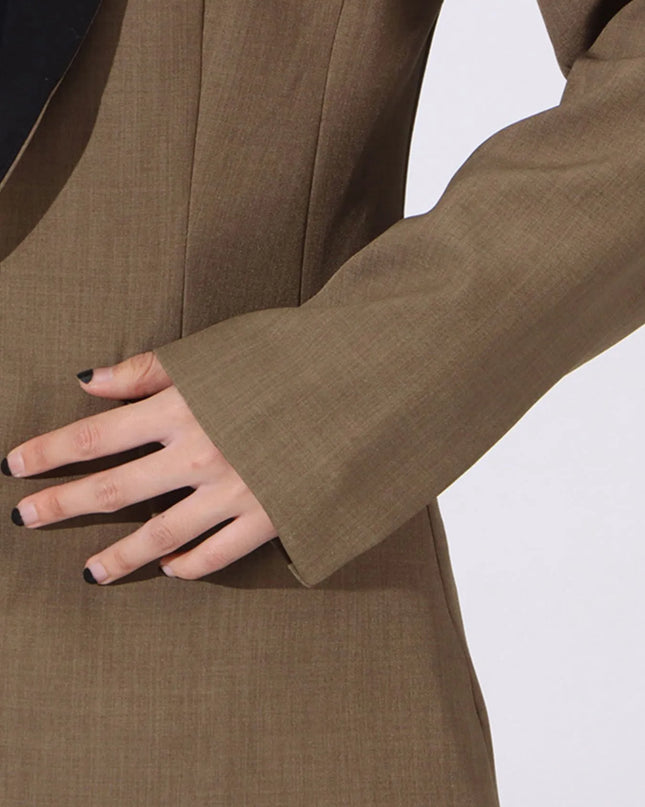 Contrast Lapel Collar Long Sleeve Blazer