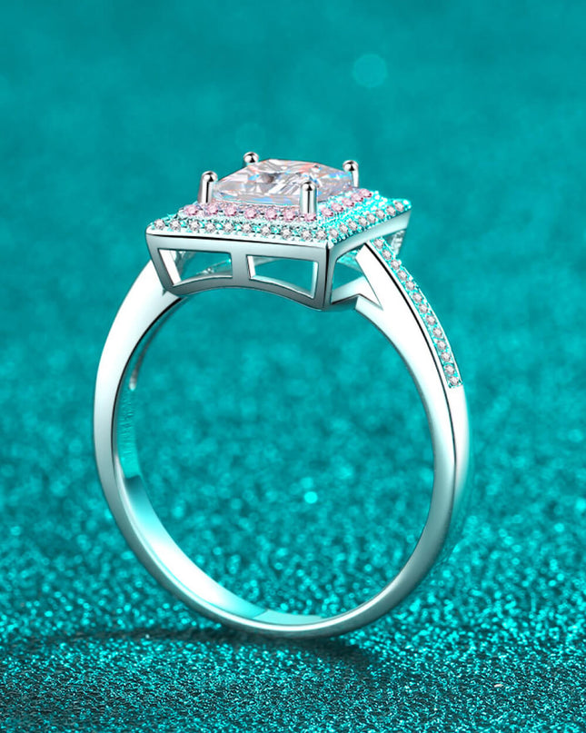 Stay Elegant 1 Carat Moissanite Ring 