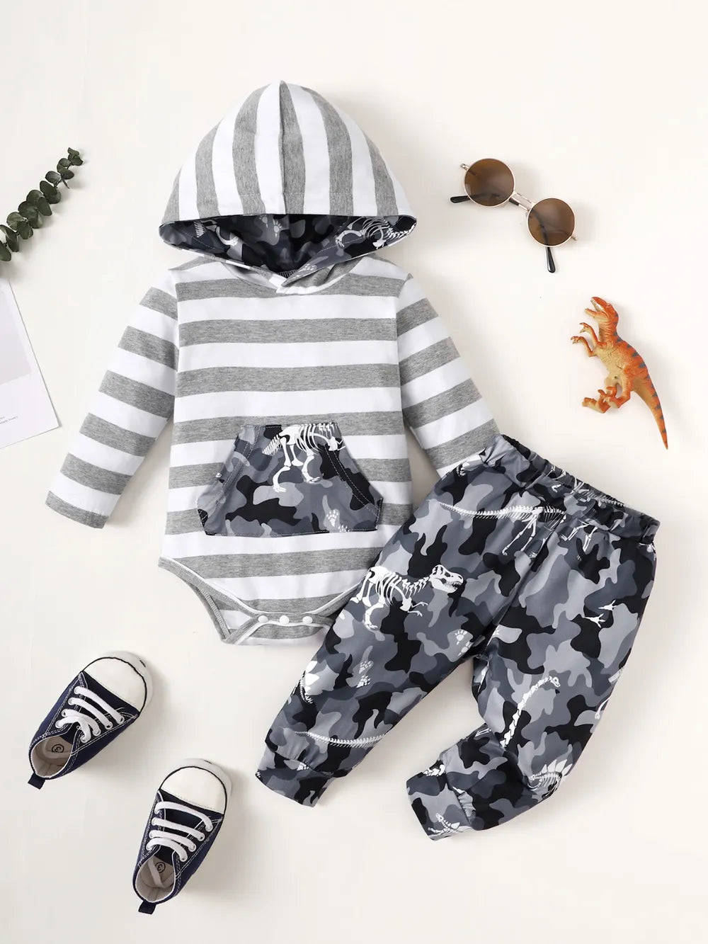 Children's Striped Hooded Bodysuit and Camouflage Pants Set Dark Gray