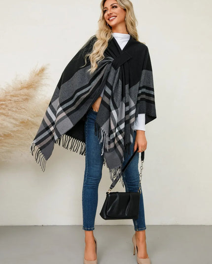 Fringe Contrast Plaid Poncho