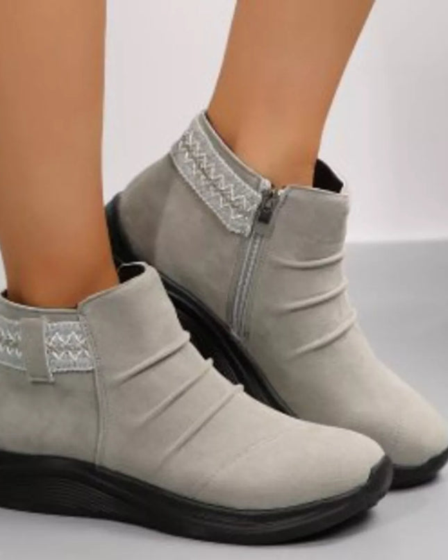 Round Toe Platform Boots