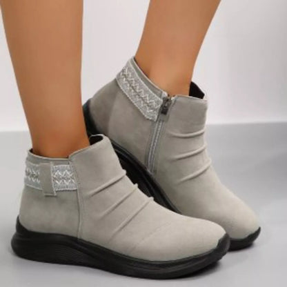 Round Toe Platform Boots