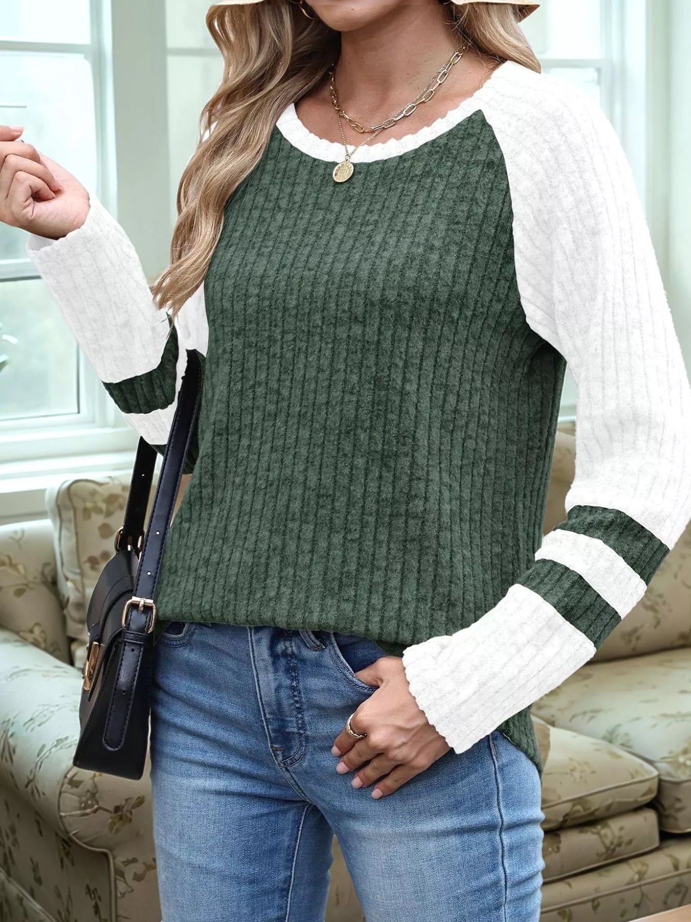 Ribbed Round Neck Raglan Sleeve Top Green