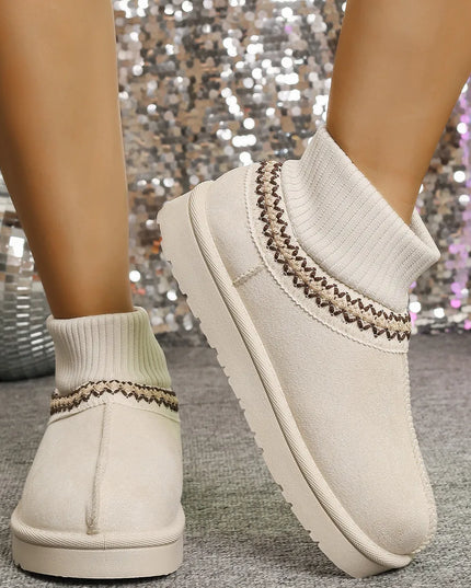 Round Toe Platform Boots