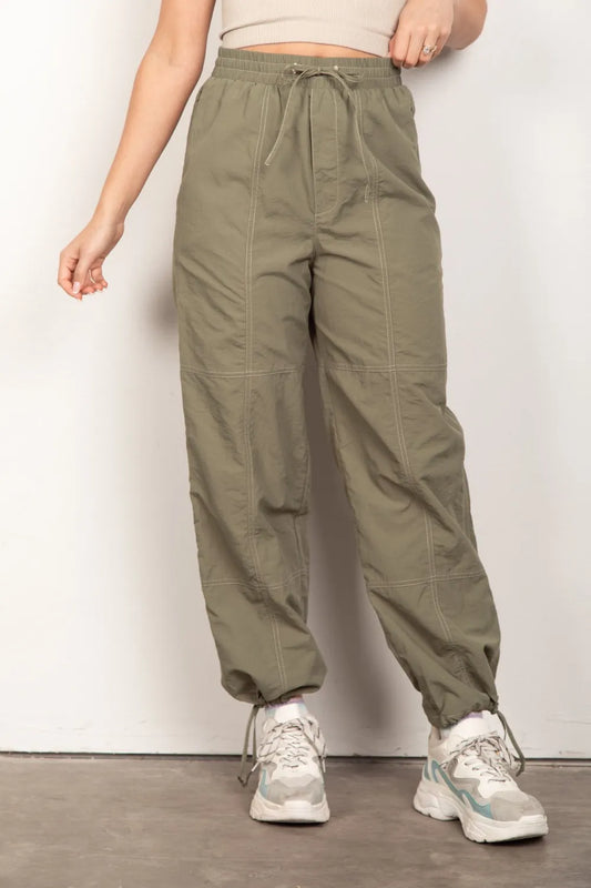 VERY J Drawstring Woven Parachute Joggers OLIVE
