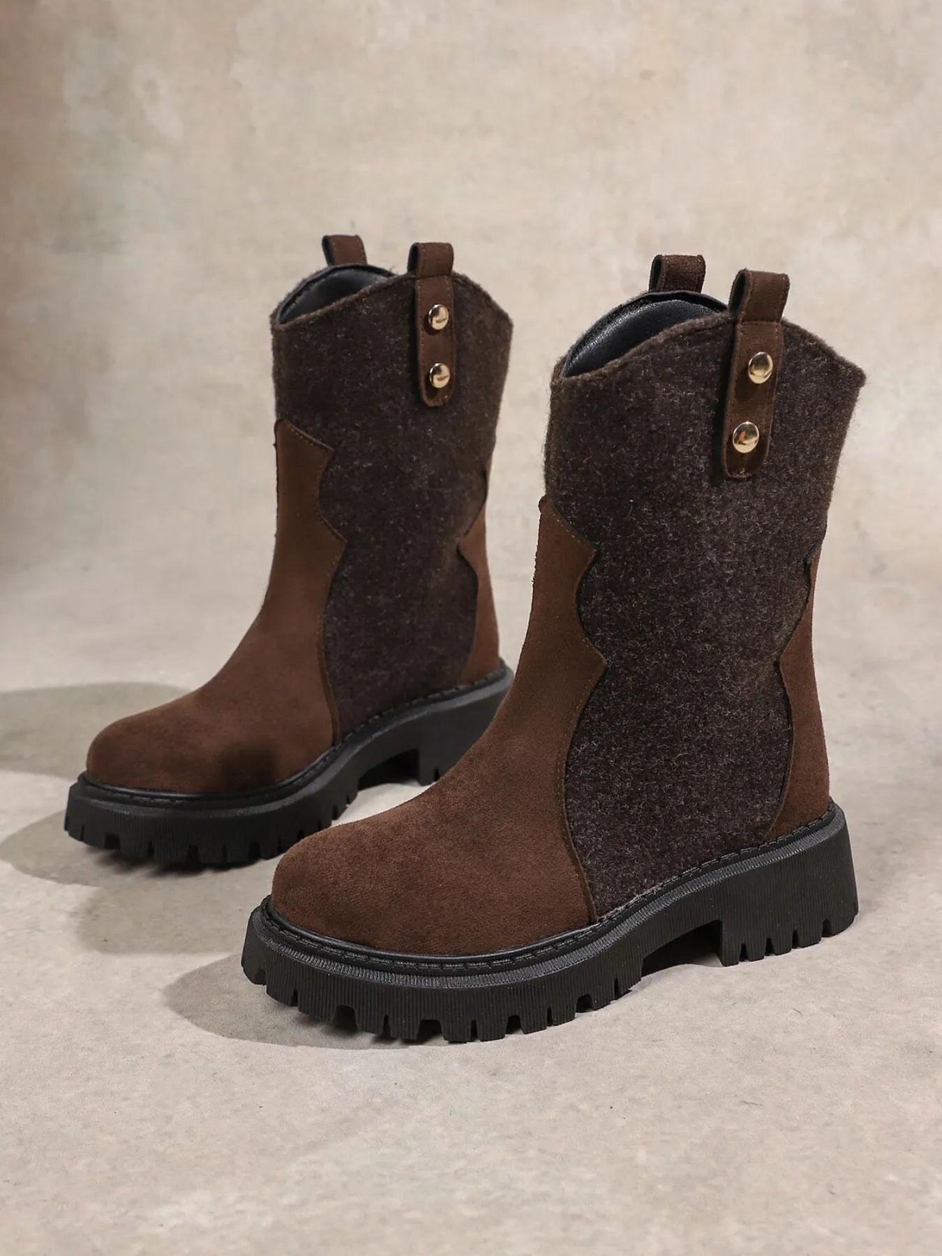 Round Toe Platform Boots