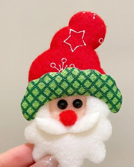 Cute Christmas Pin Christmas Tree Santa Claus Alloy Women's Brooches Green Edge Snowflake Hat Old Man-brooch