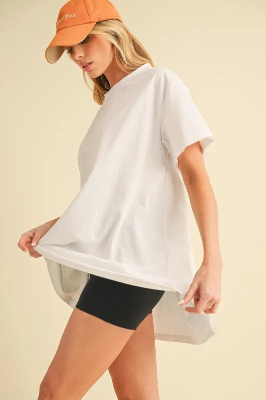 Aemi+Co Round Neck Short Sleeve Oversized T-Shirt