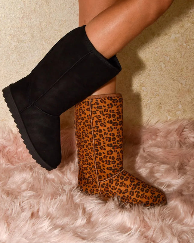 WILD DIVA Leopard Suede Round Toe Boots Leopard