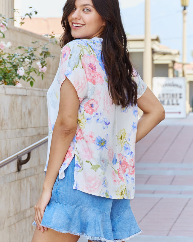 White Birch One And Only Full Size Short Sleeve Floral Print Top