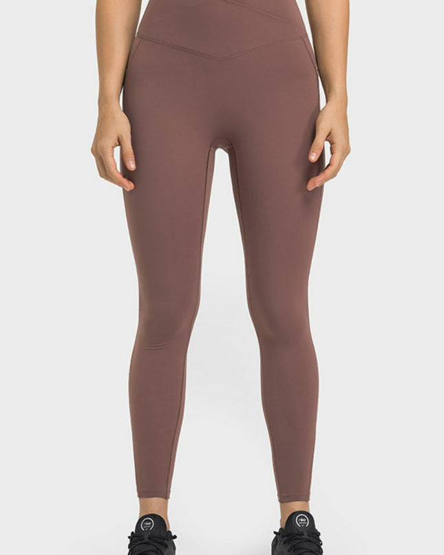 Millennia V-Waist Yoga Leggings with Pockets Brown
