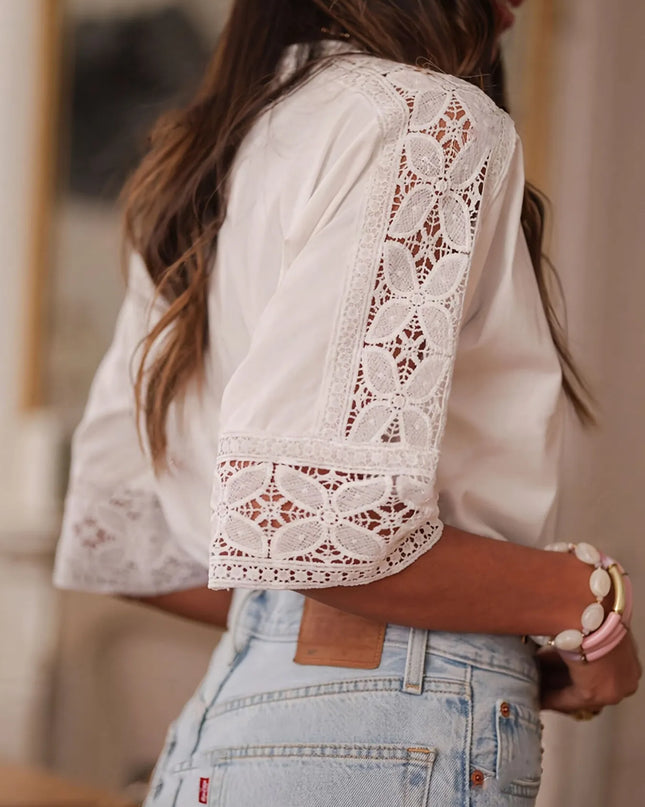 Lace Trim Round Neck Casual Blouse