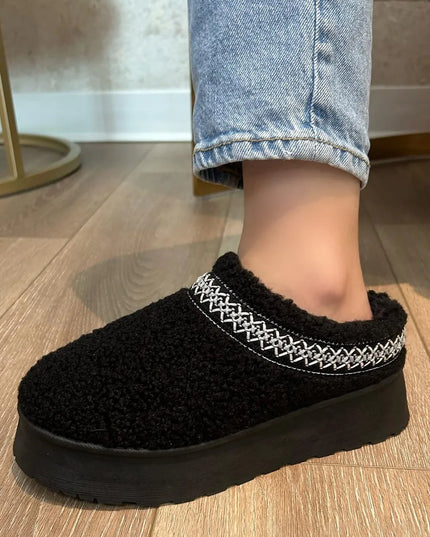 WILD DIVA Embroidered Trim Platform Sherpa Boots Black