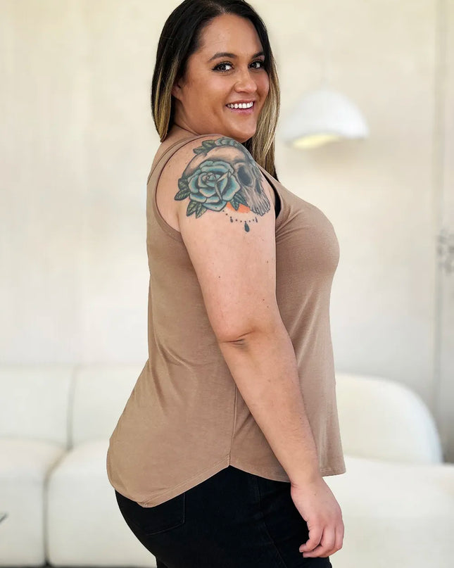 Basic Bae Full Size Round Neck Curved Hem Tank