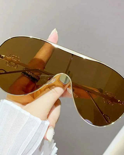 Gradient Aviator Sunglasses