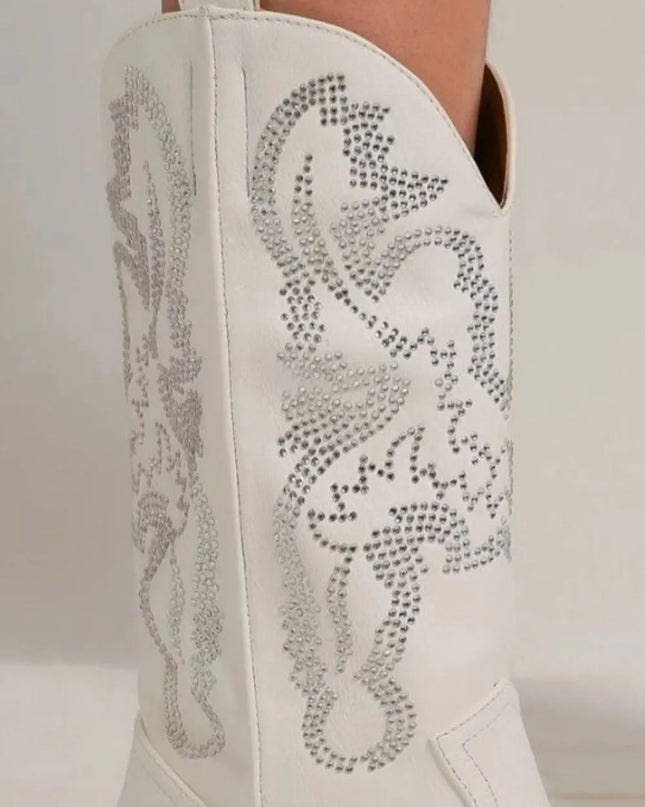 Beast Fashion Rhinestone Detail Point Toe Boots