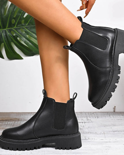 Round Toe Platform Boots 