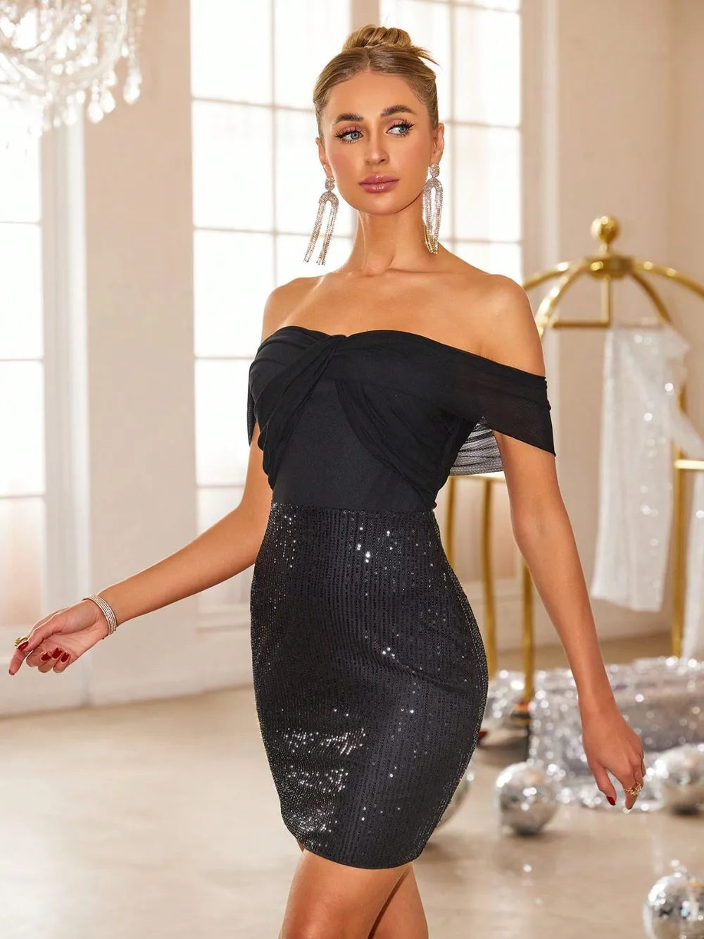 Backless Sequin Off Shoulder Short Sleeve Dress 