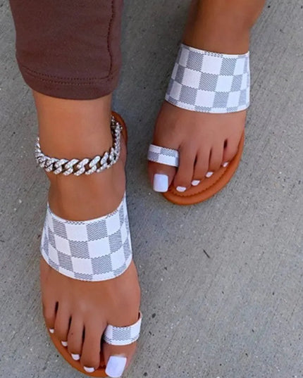 Toe Loop Flats Sandals