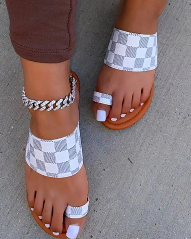 Toe Loop Flats Sandals