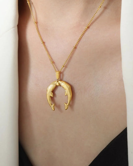 Gold Horseshoe Jewelry Set with Necklace and Earrings 