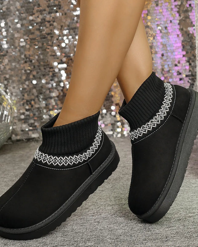 Round Toe Platform Boots