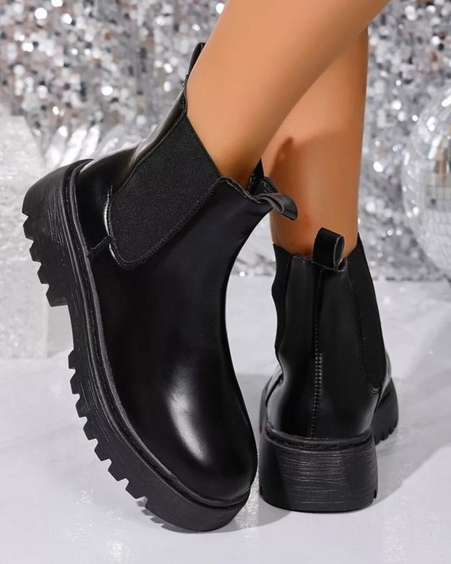 Round Toe Platform Boots