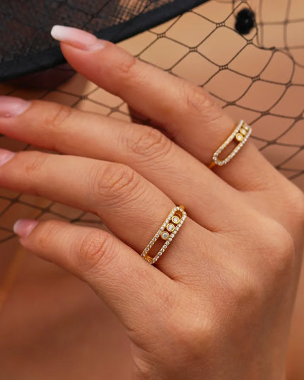 Moving Crystal Bar Necklace and Ring Jewelry Set 