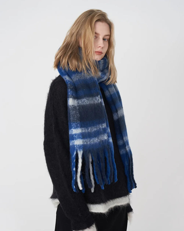 bec8afa3-9698-4b49-9bd2-c165b8031f63-Max