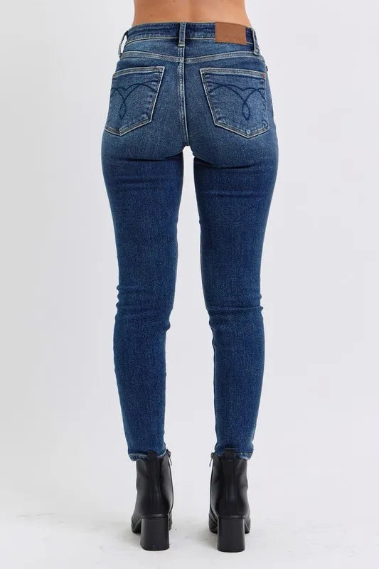 Judy Blue Full Size Run Mid-Rise Waist Skinny Jeans with Thermal Lining