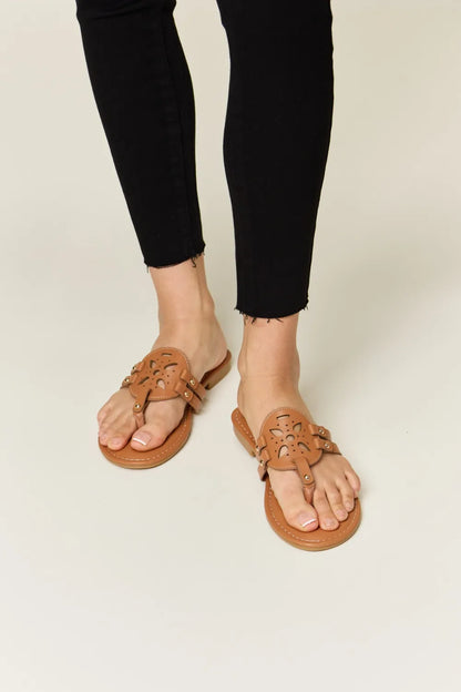 Forever Link Cutout PU Leather Open Toe Sandals TAN