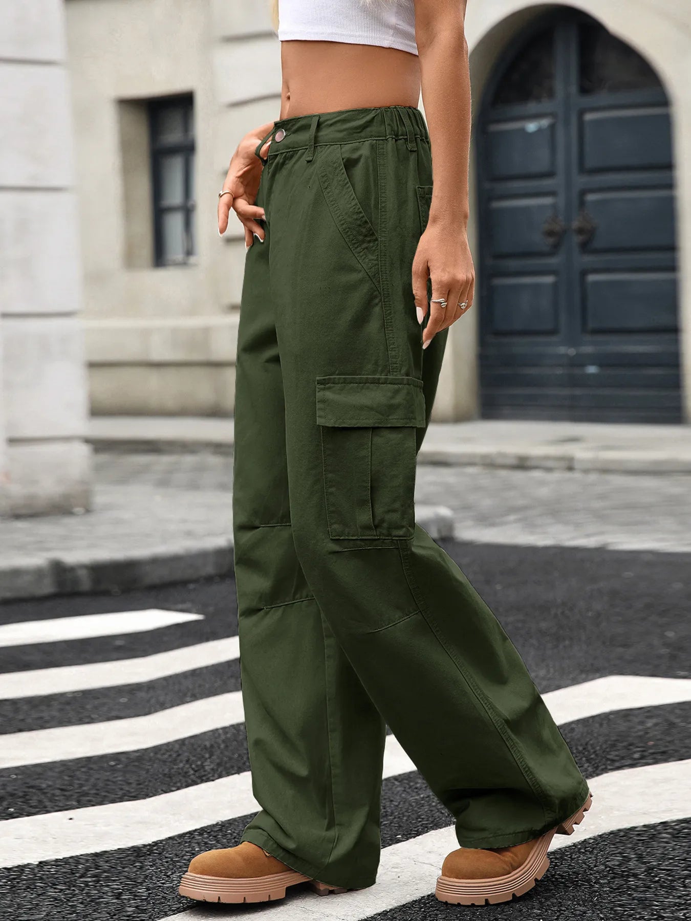 Wide Leg Cargo Jeans