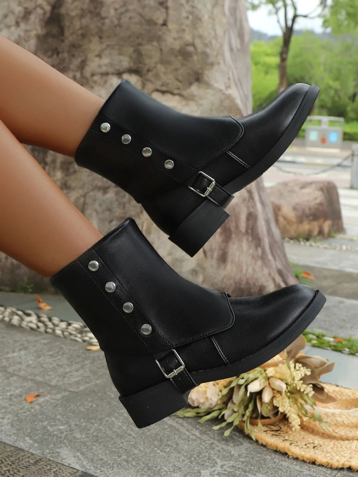 Buckle Block Heels Boots Black