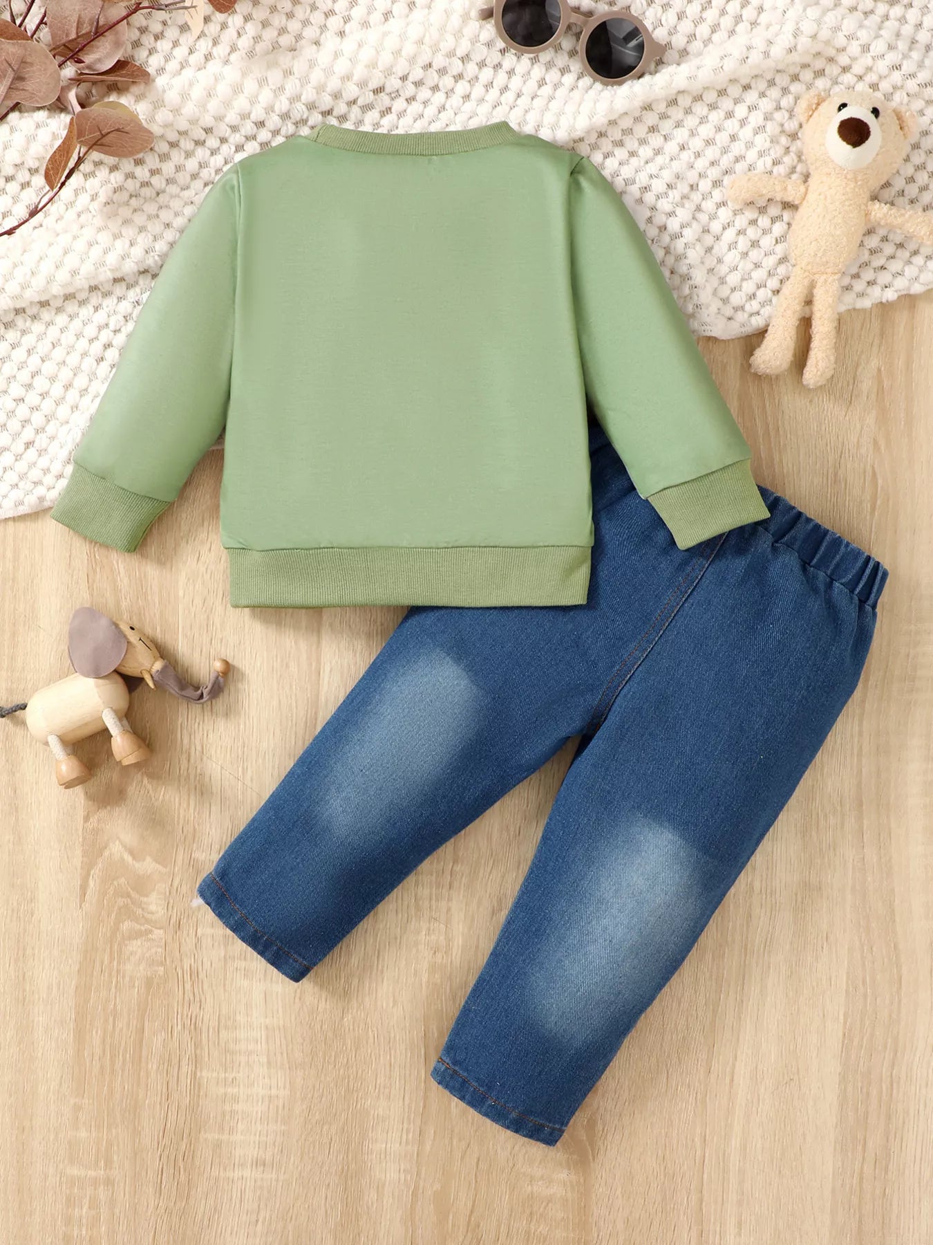 Children's Cartoon Animal Print Sweatshirt & Jeans Set