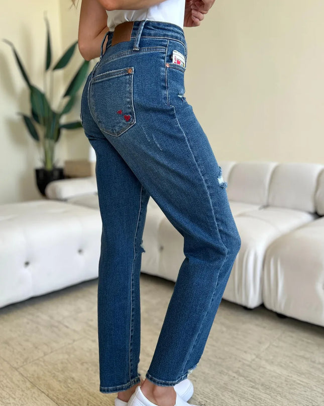 Judy Blue Full Size Queen Of Hearts Coin Pocket BF Jeans