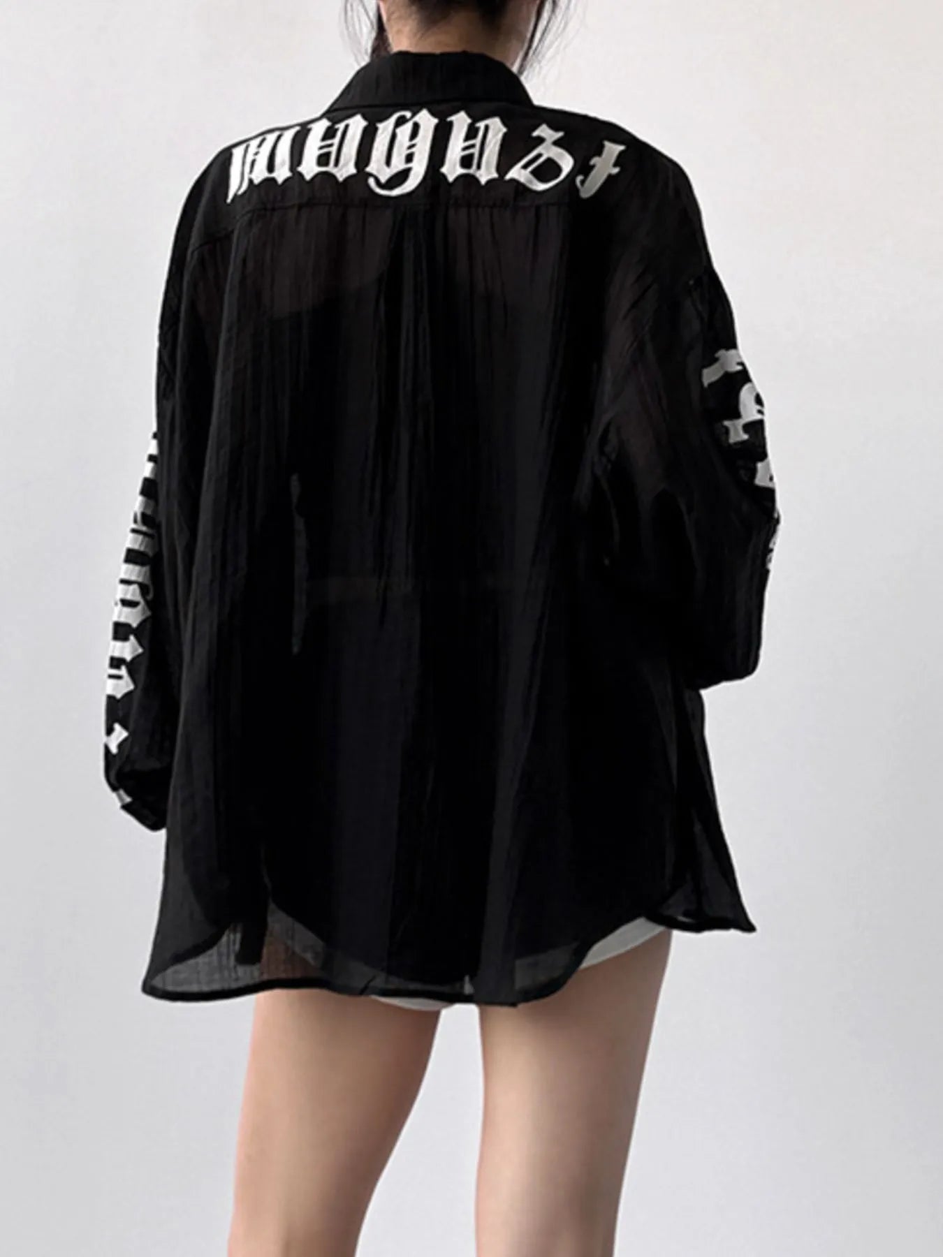 Button-Up Long Sleeve Oversized Shirt 