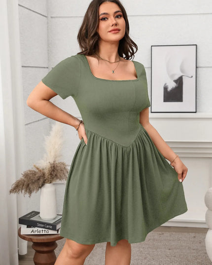 Plus Size Square Neck Short Sleeve Mini Dress