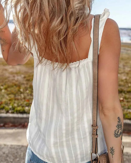 Lace Detail Ruffled Buttoned Loose Fit Tank Top